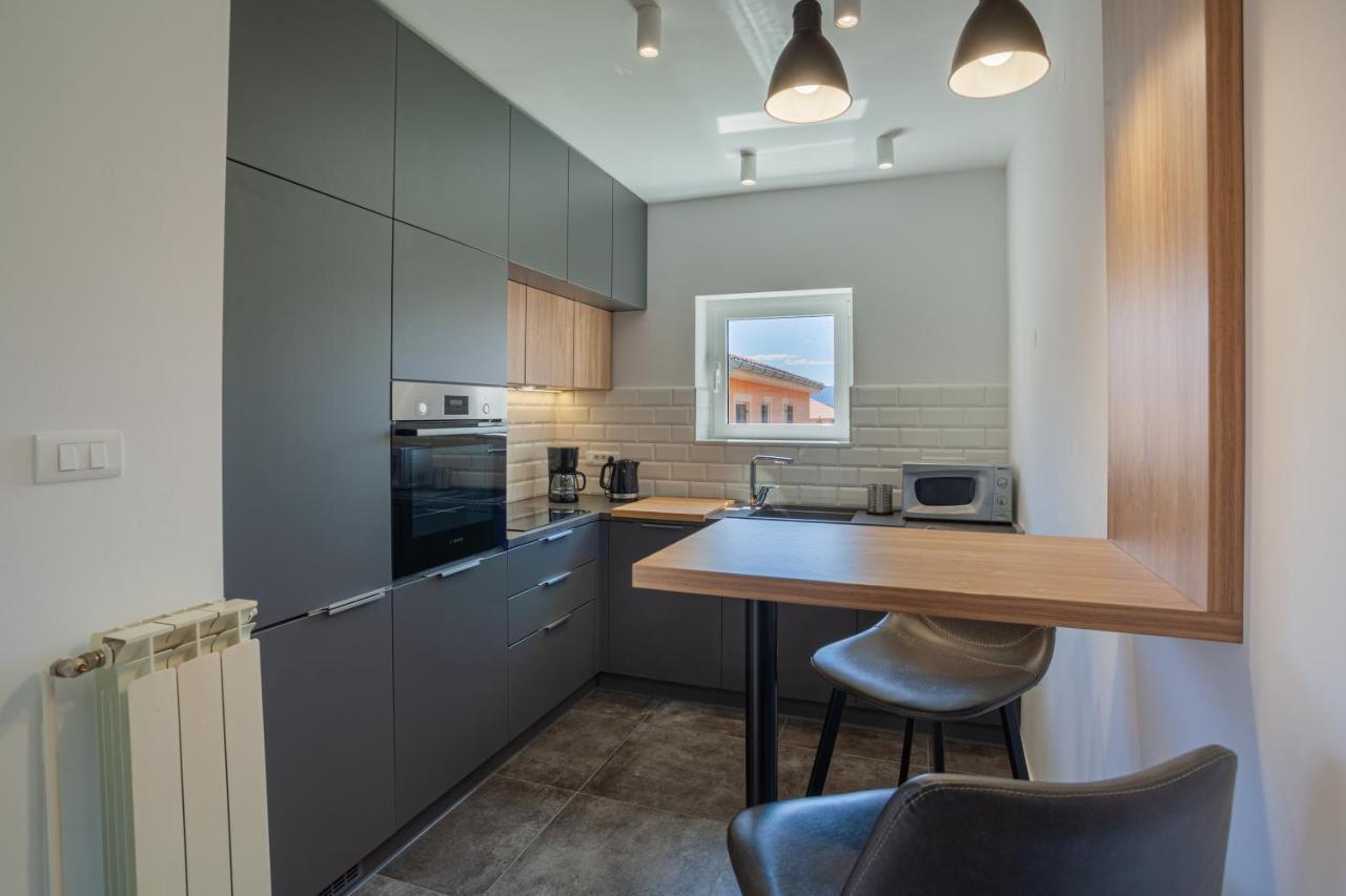 Apartman Petra Cres Luaran gambar