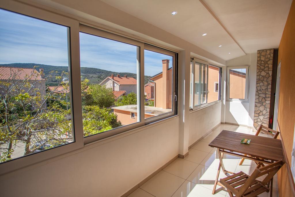 Apartman Petra Cres Luaran gambar